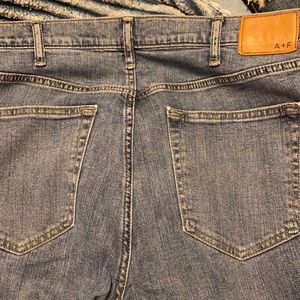 ‼️ SOLD ‼️Men’s Abercrombie jeans